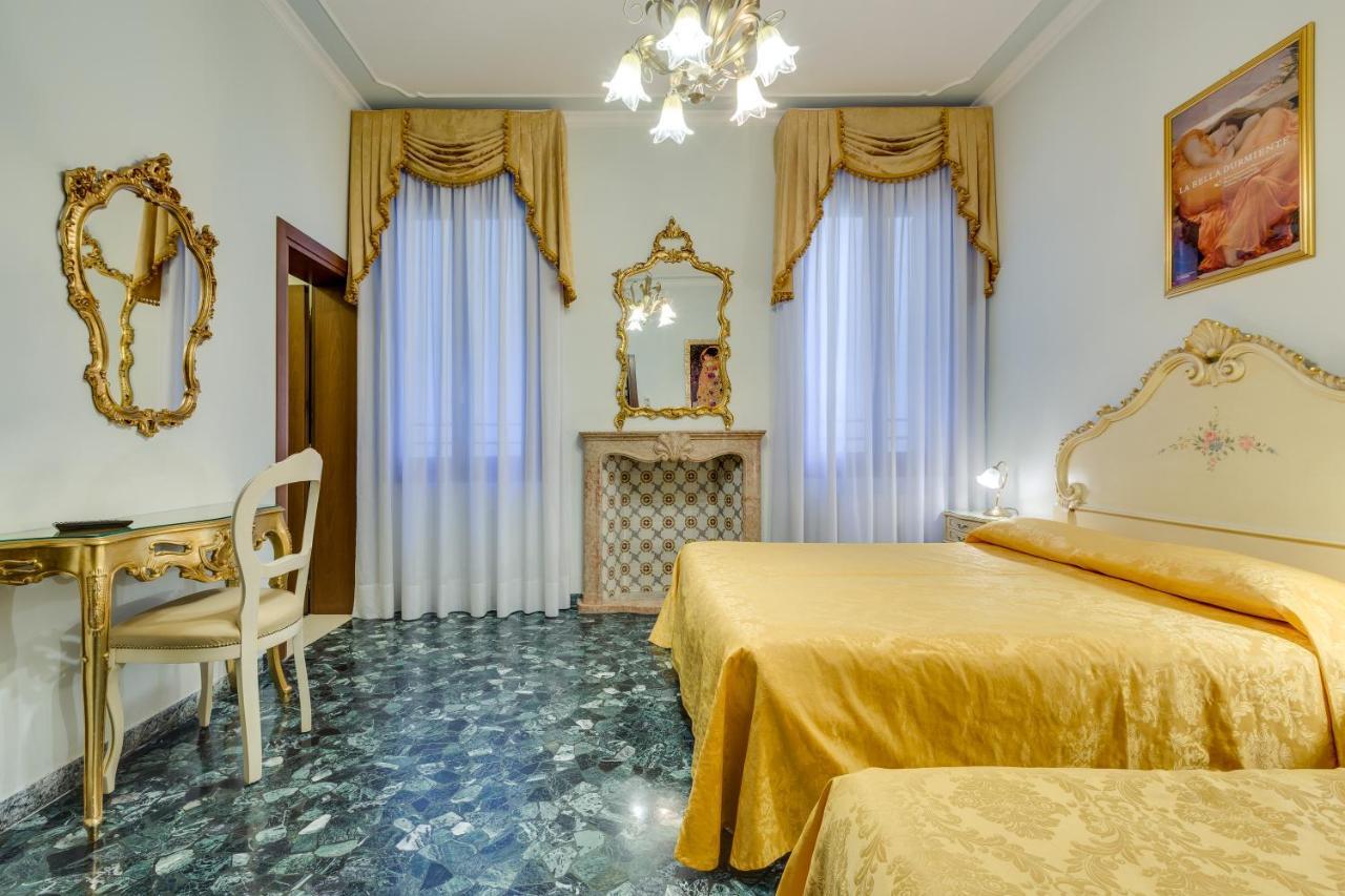 Hotel Bernardi Semenzato Velence Kültér fotó