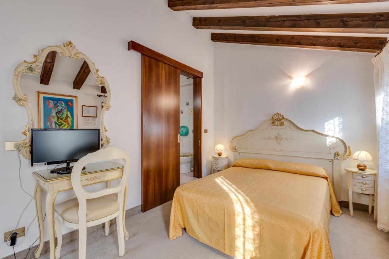 Hotel Bernardi Semenzato Velence Kültér fotó